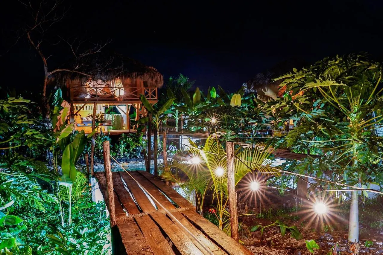 Samana Ecolodge El Limon Dominikana